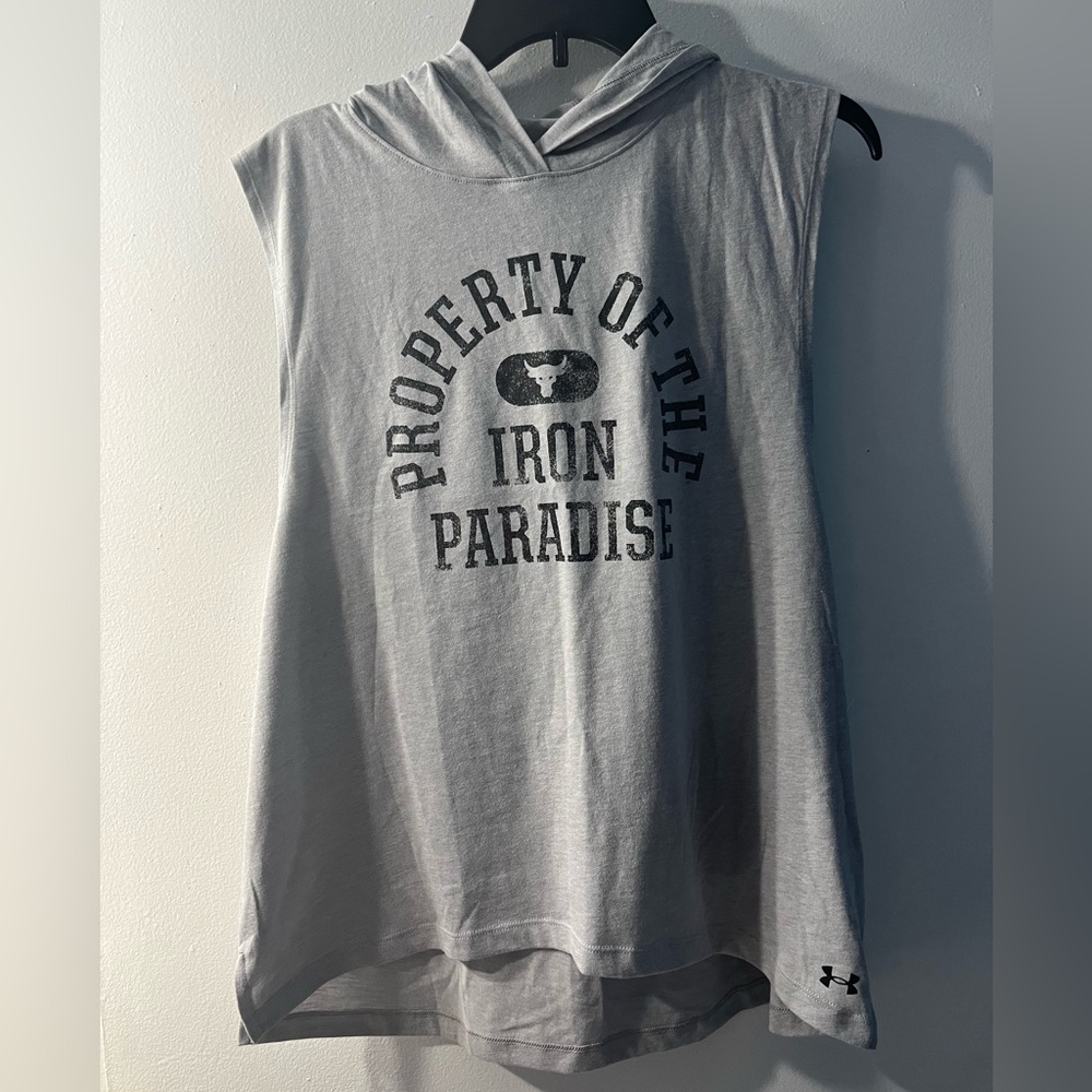 Project Rock - Under Armour-Gray Sleeveless Hoodie with Iron Paradise Print